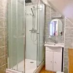 Maison Charmante A Avec Jardin Et Terrasse Vakantiehuis *
